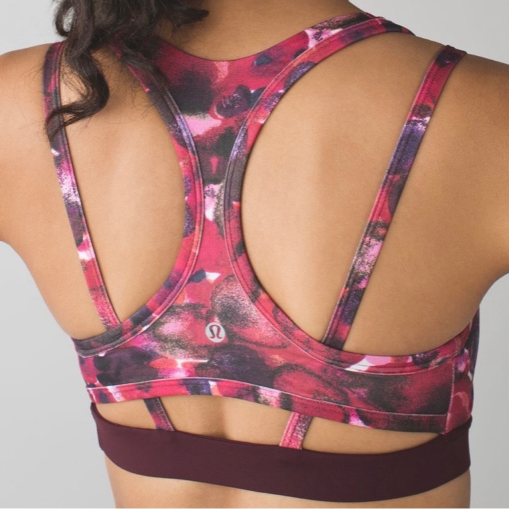 Lululemon Splendour Bra Size 4 - Picture 3 of 6